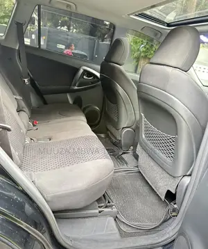 Toyota Vanguard 2010 Black