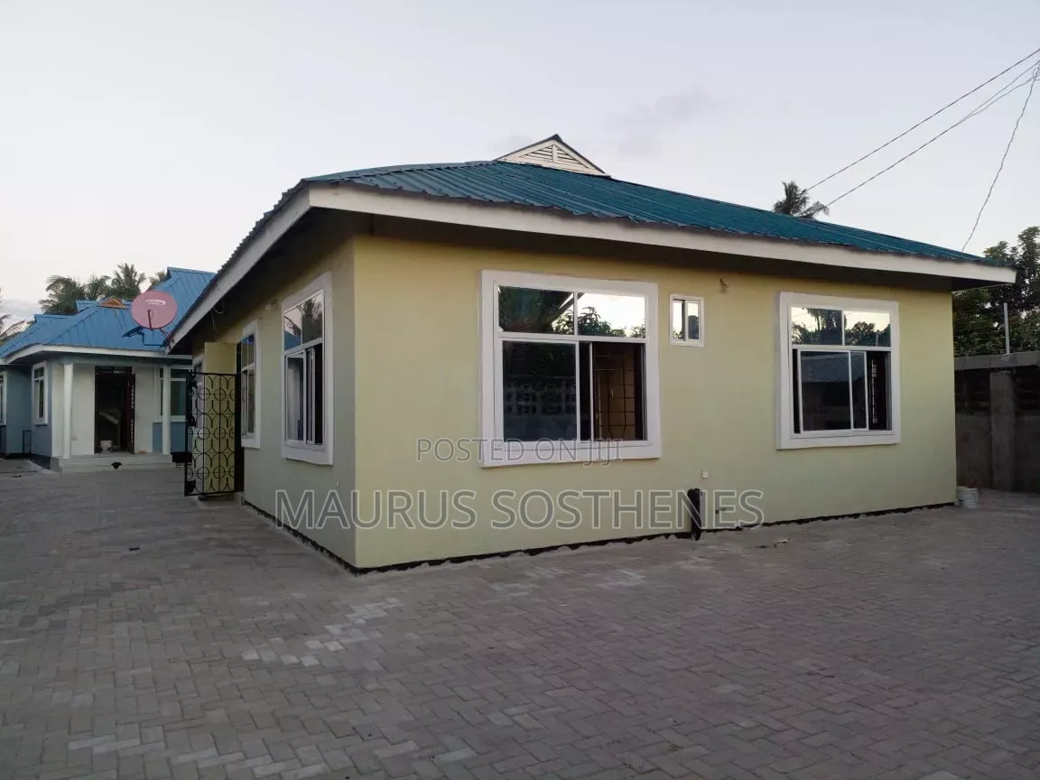 2bdrm Apartment in Banana, Ukonga for rent