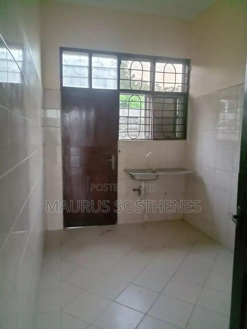 2bdrm Apartment in Banana, Ukonga for rent