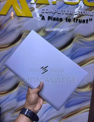 New Laptop HP EliteBook 845 G7 8GB AMD Ryzen 3 SSD 256GB