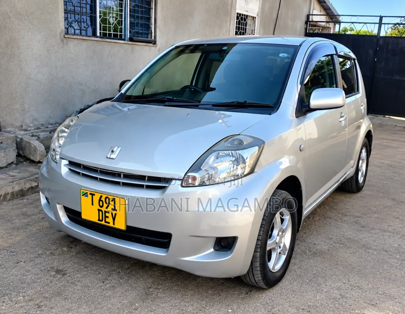 Toyota Passo 2005