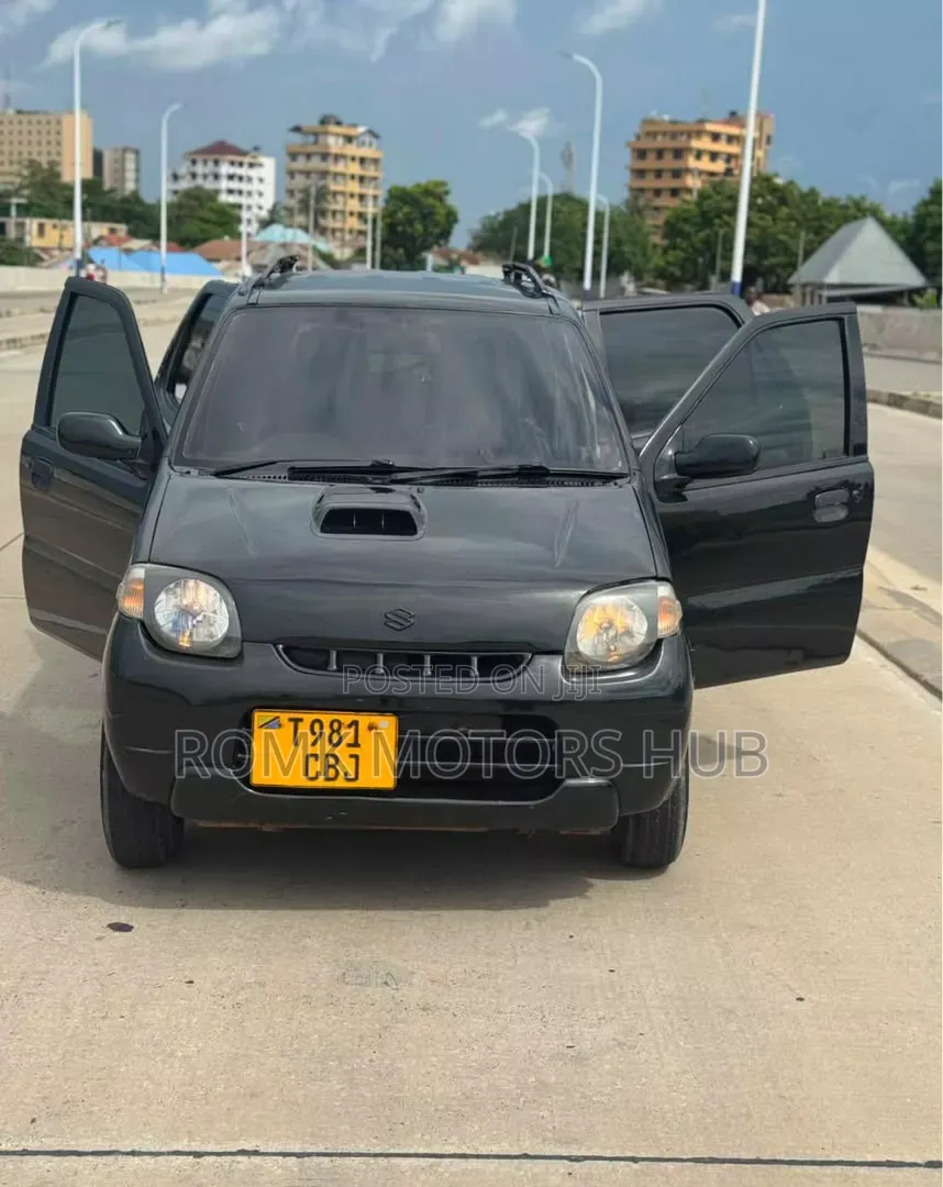 Suzuki Kei 2003 Black