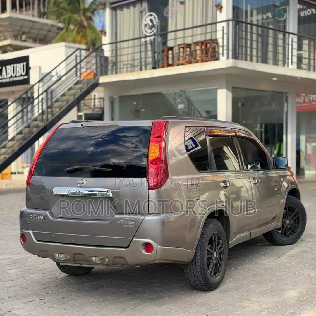 Nissan X-Trail 2014 Silver