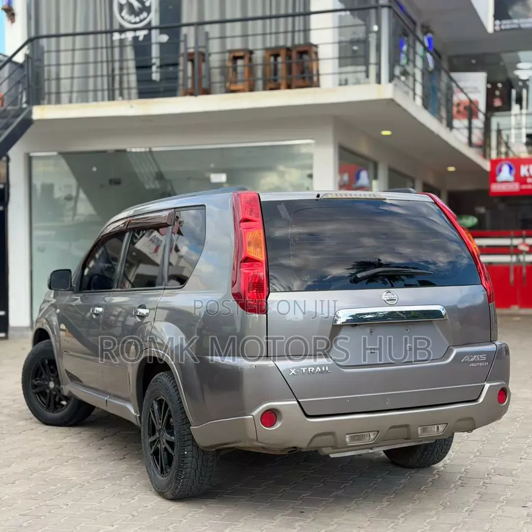 Nissan X-Trail 2014 Silver