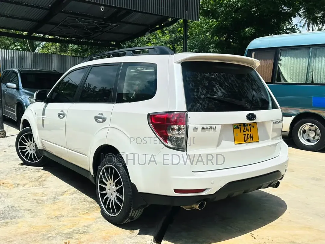 Subaru Forester 2008 White