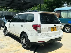 Subaru Forester 2008 White
