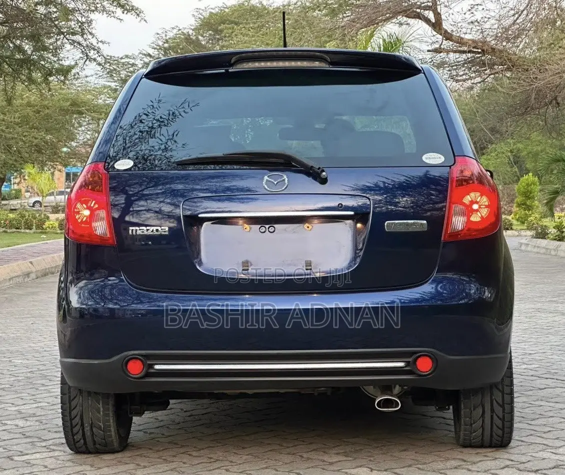 Mazda Verisa 2008 Blue