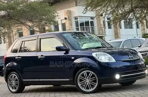 Mazda Verisa 2008 Blue