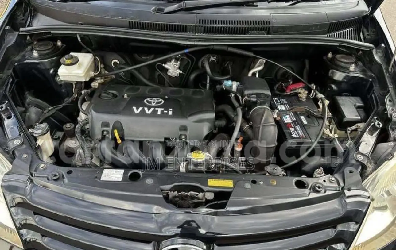 Toyota IST 2006 Black