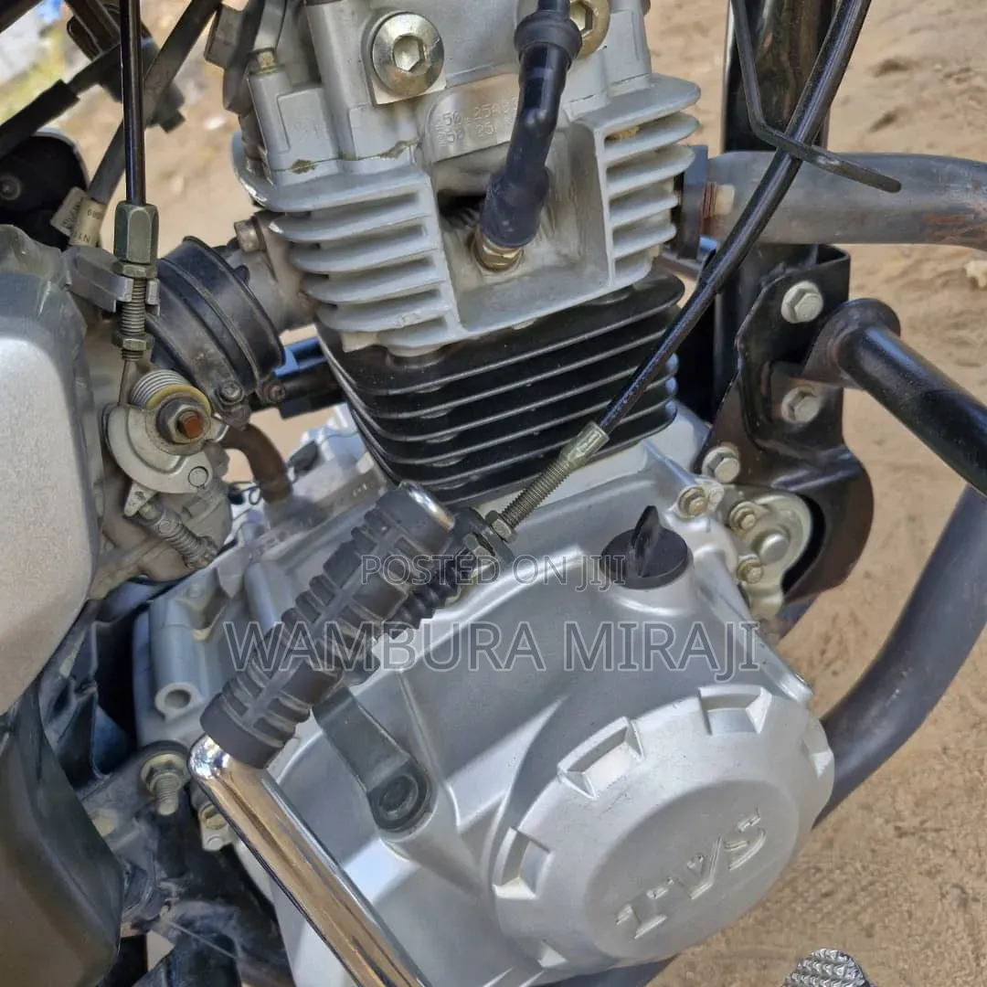 TVS HLX 125 2025 Black