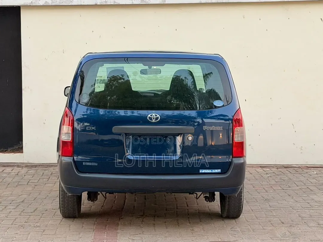 Toyota Probox 2013 Blue