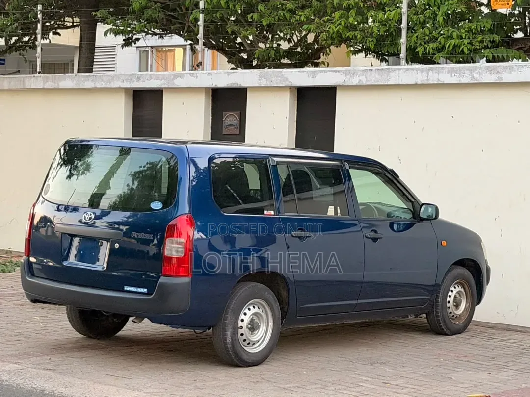 Toyota Probox 2013 Blue