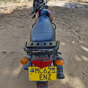 Bajaj Boxer X125 2025 Black