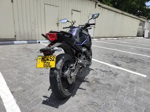 Yamaha 2014 Black