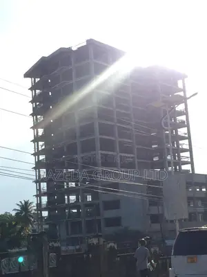 20bdrm Block of Flats in Razeda Group, Ada Estate for sale