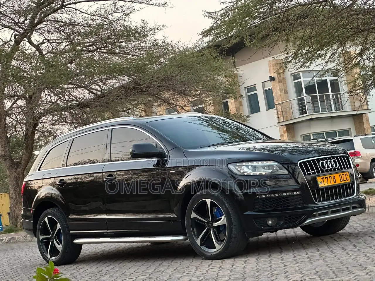 Audi Q7 3.0T Premium Quattro 2011 Black
