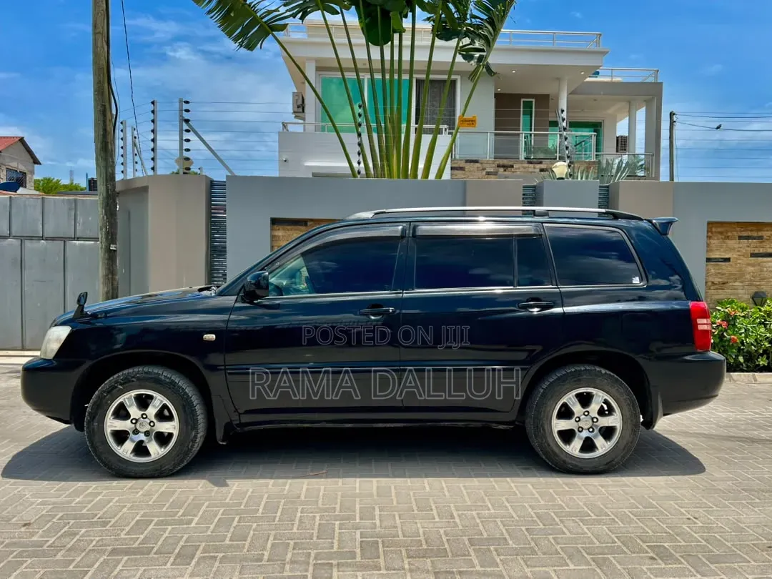 Toyota Kluger 2004 Black