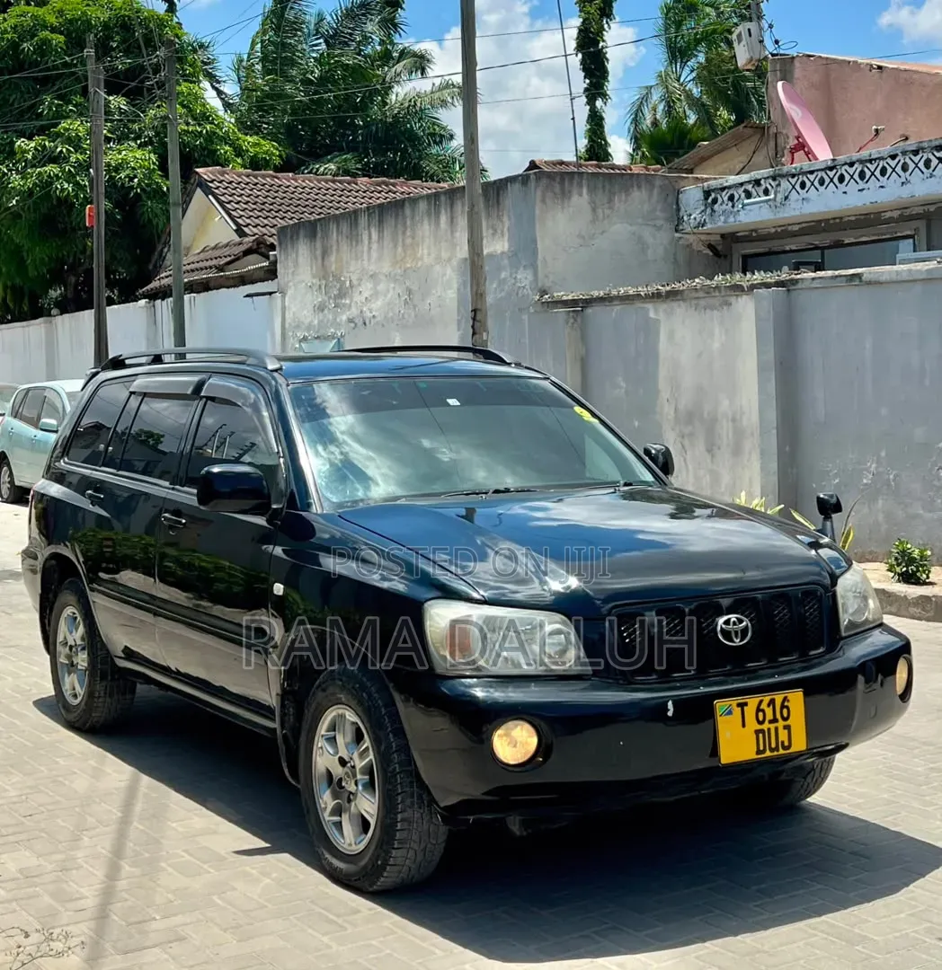 Toyota Kluger 2004 Black