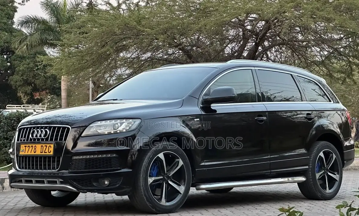 Audi Q7 3.0T Premium Quattro 2011 Black