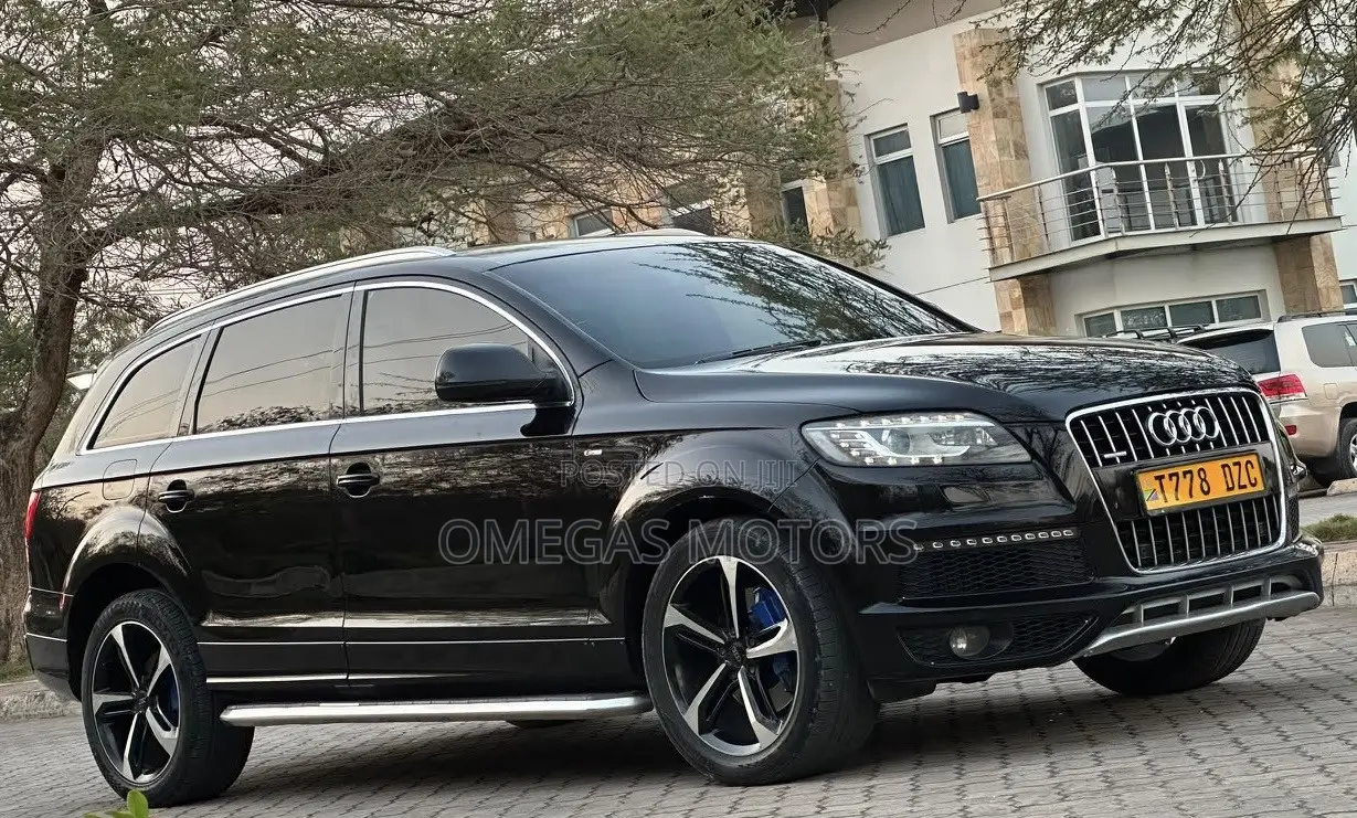 Audi Q7 3.0T Premium Quattro 2011 Black