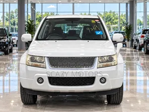 Suzuki Escudo 2007 White