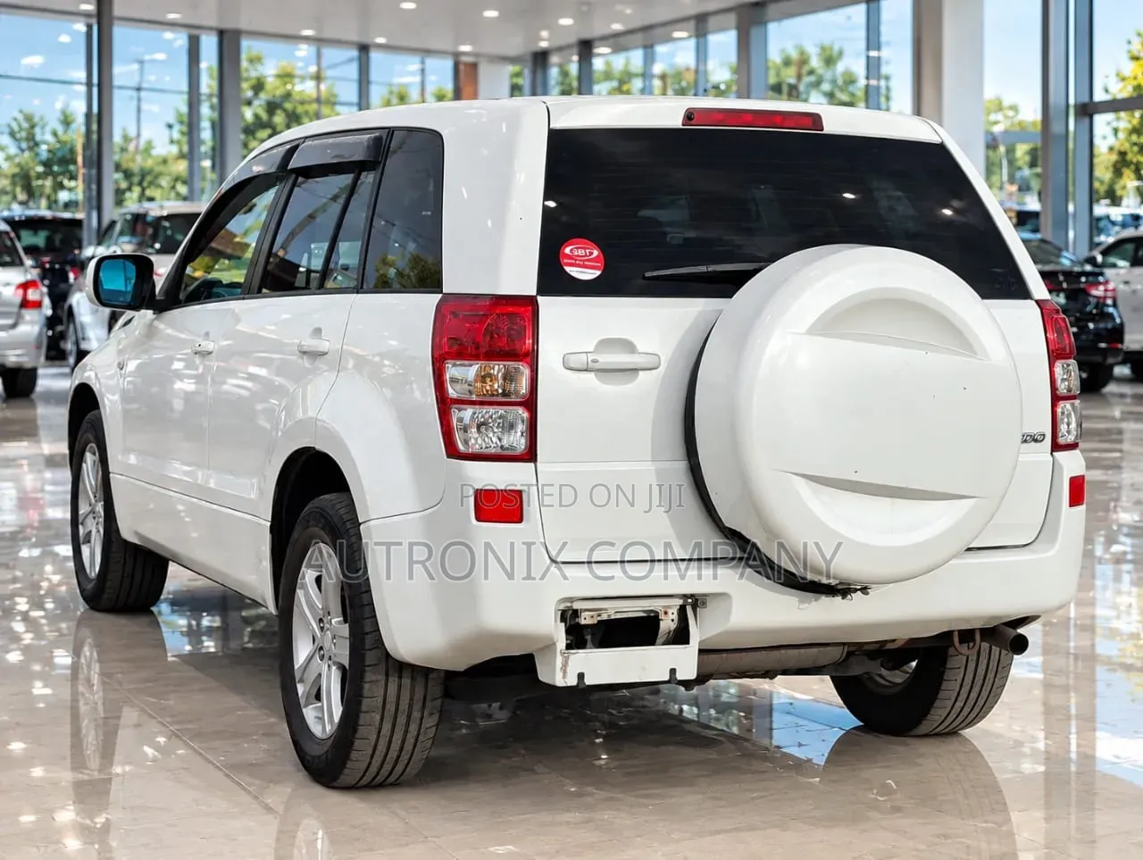 Suzuki Escudo 2007 White