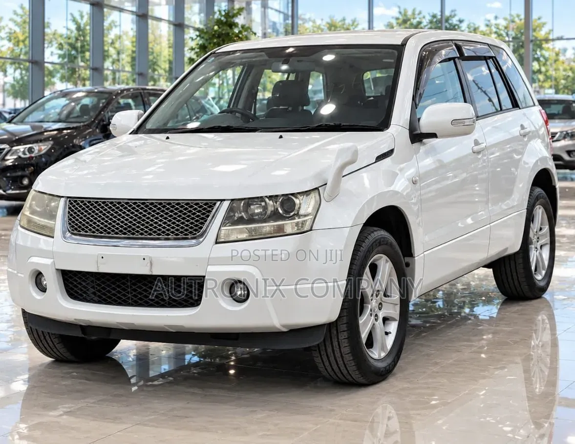 Suzuki Escudo 2007 White