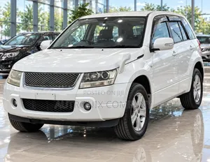 Suzuki Escudo 2007 White