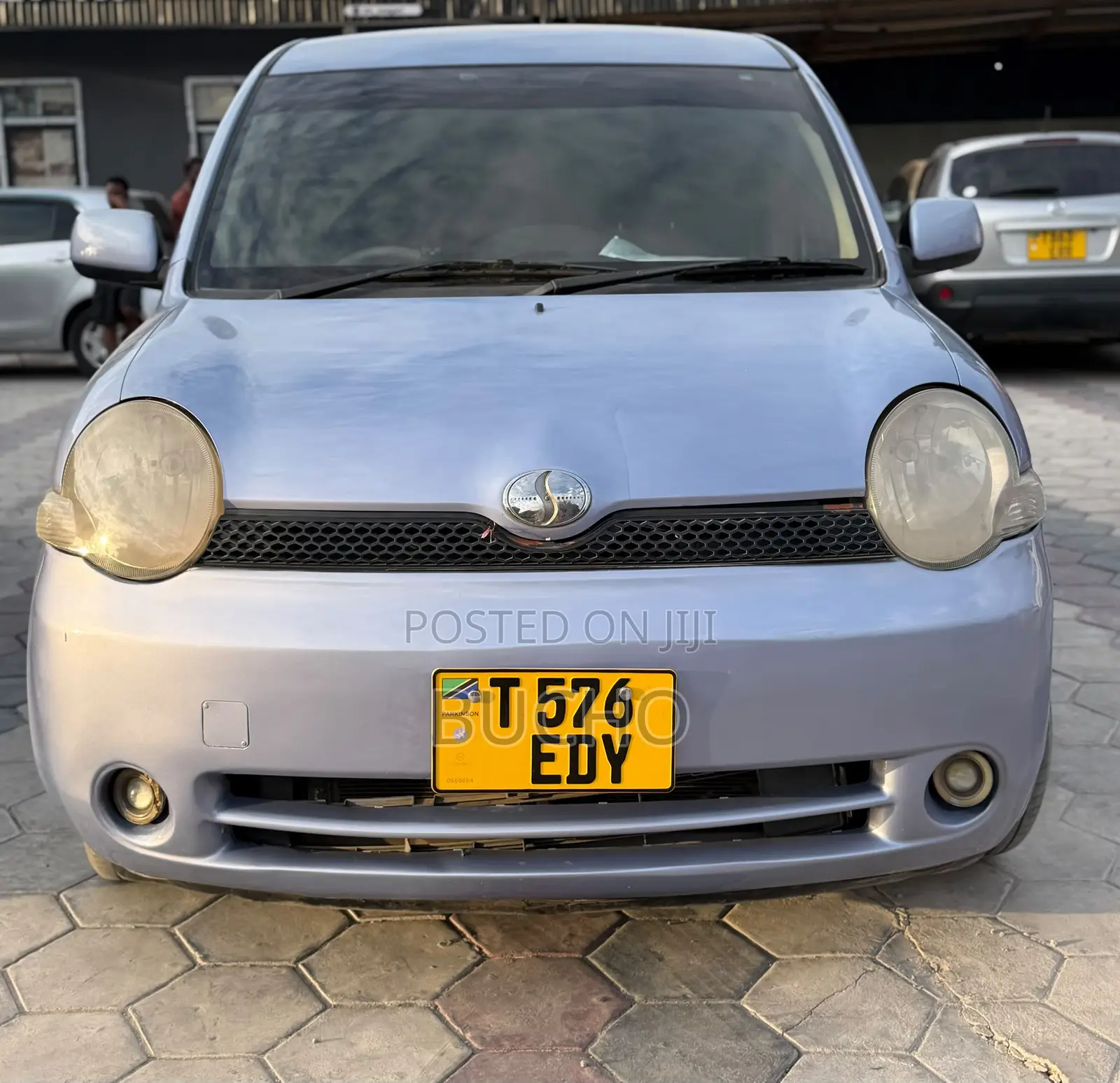 Toyota Sienta 2006 Purple