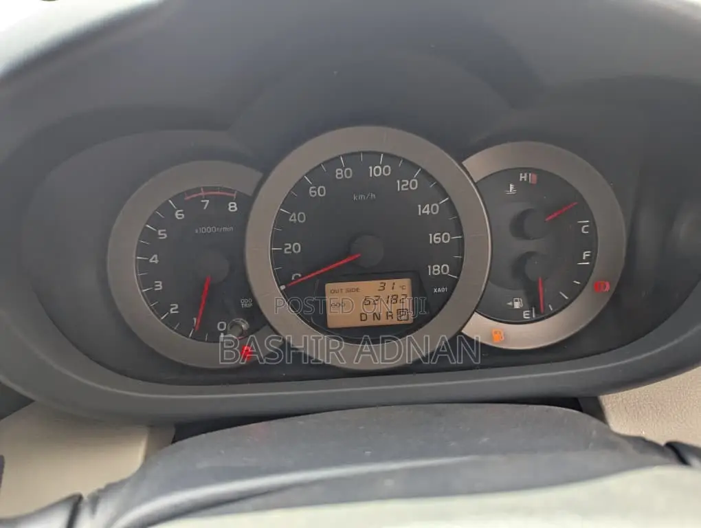 Toyota Vanguard 2008 Silver