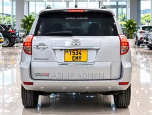 Toyota Vanguard 2008 Silver