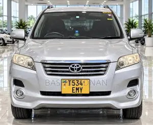 Toyota Vanguard 2008 Silver