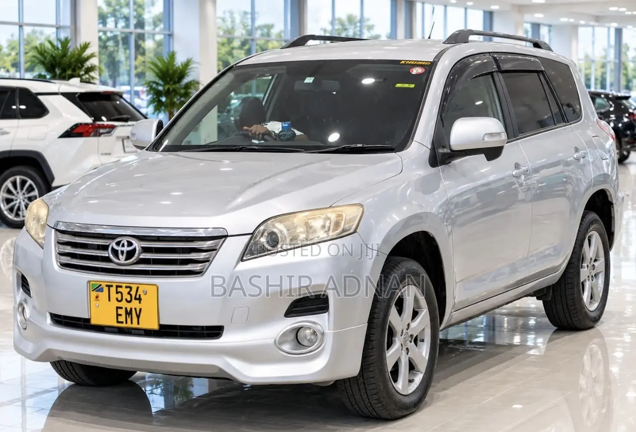 Toyota Vanguard 2008 Silver
