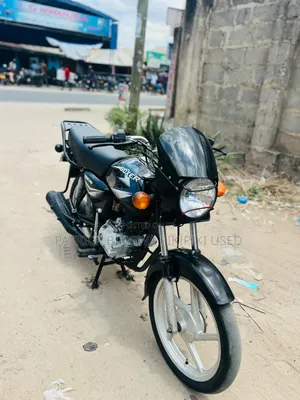 TVS HLX 125 2025 Black