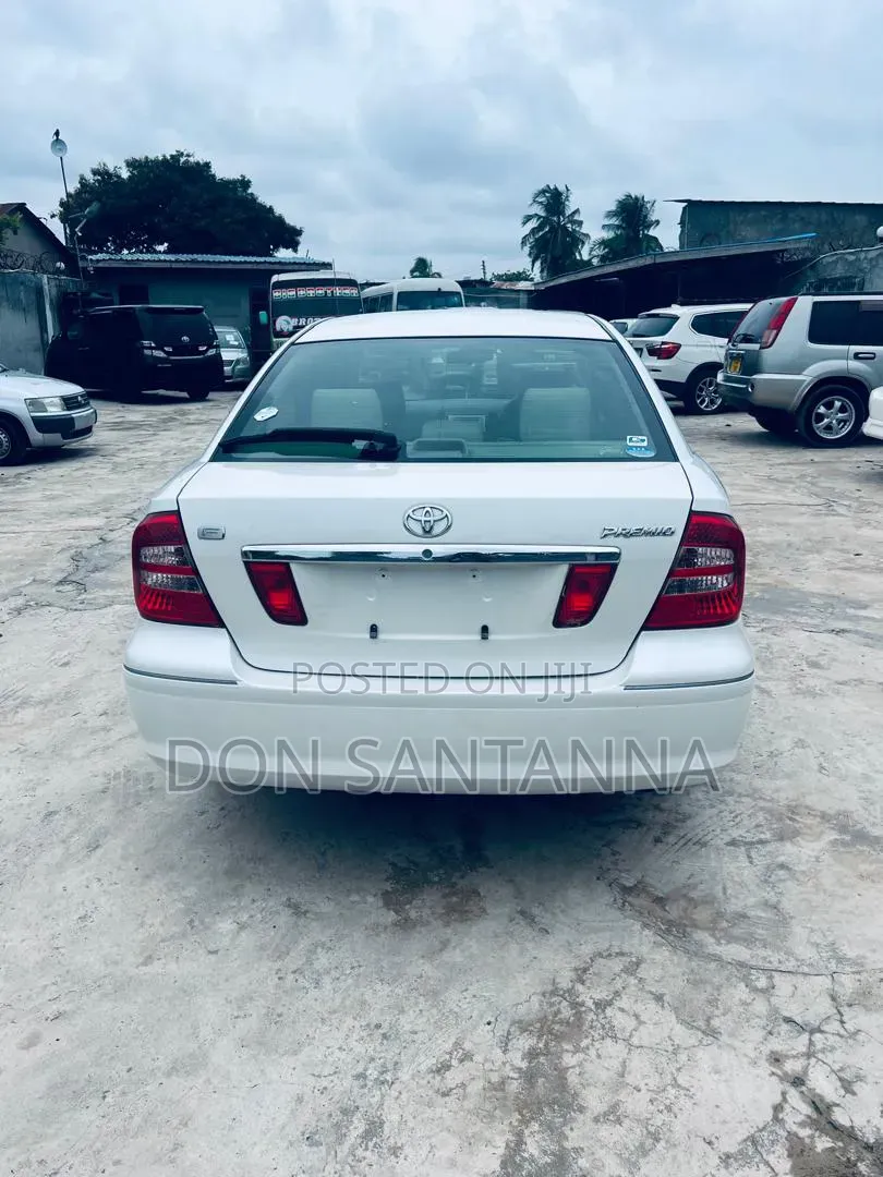 Toyota Premio 2006 White