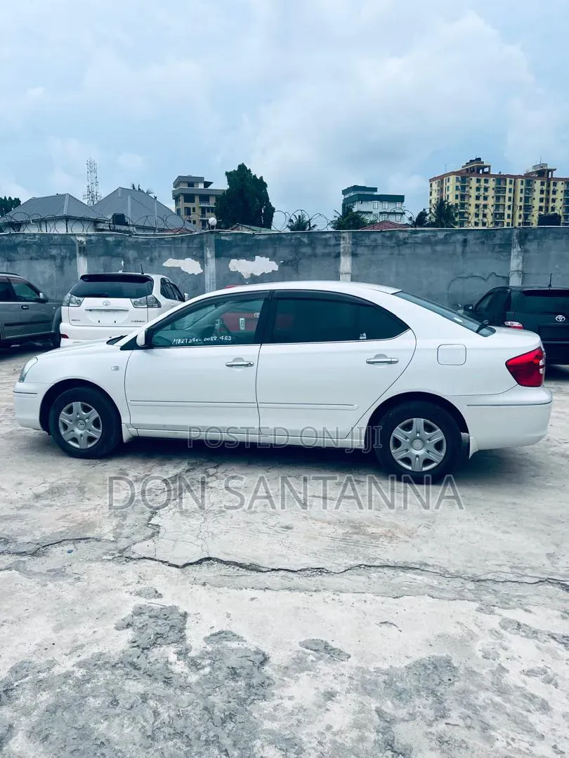 Toyota Premio 2006 White