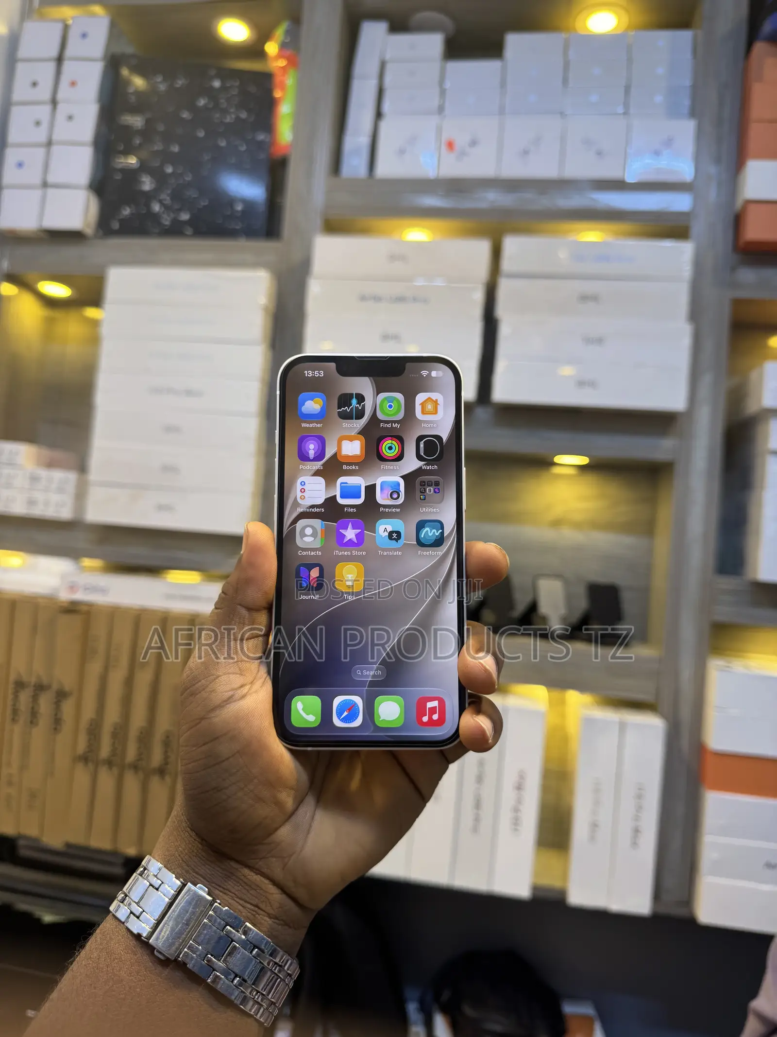 New Apple iPhone 13 256 GB White
