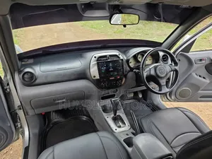 Toyota RAV4 Automatic 2003 Silver