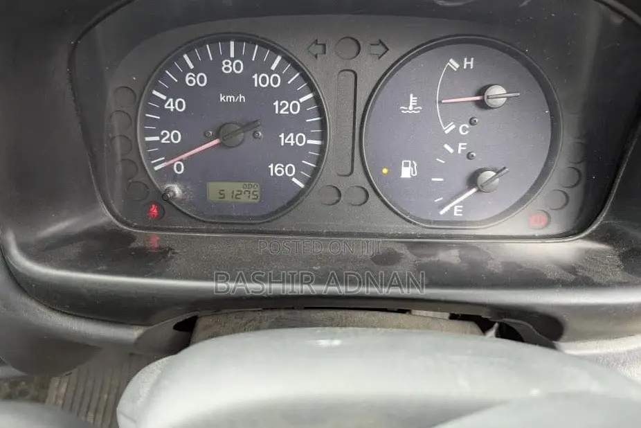 Mazda Bongo 2004 White