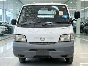 Mazda Bongo 2004 White