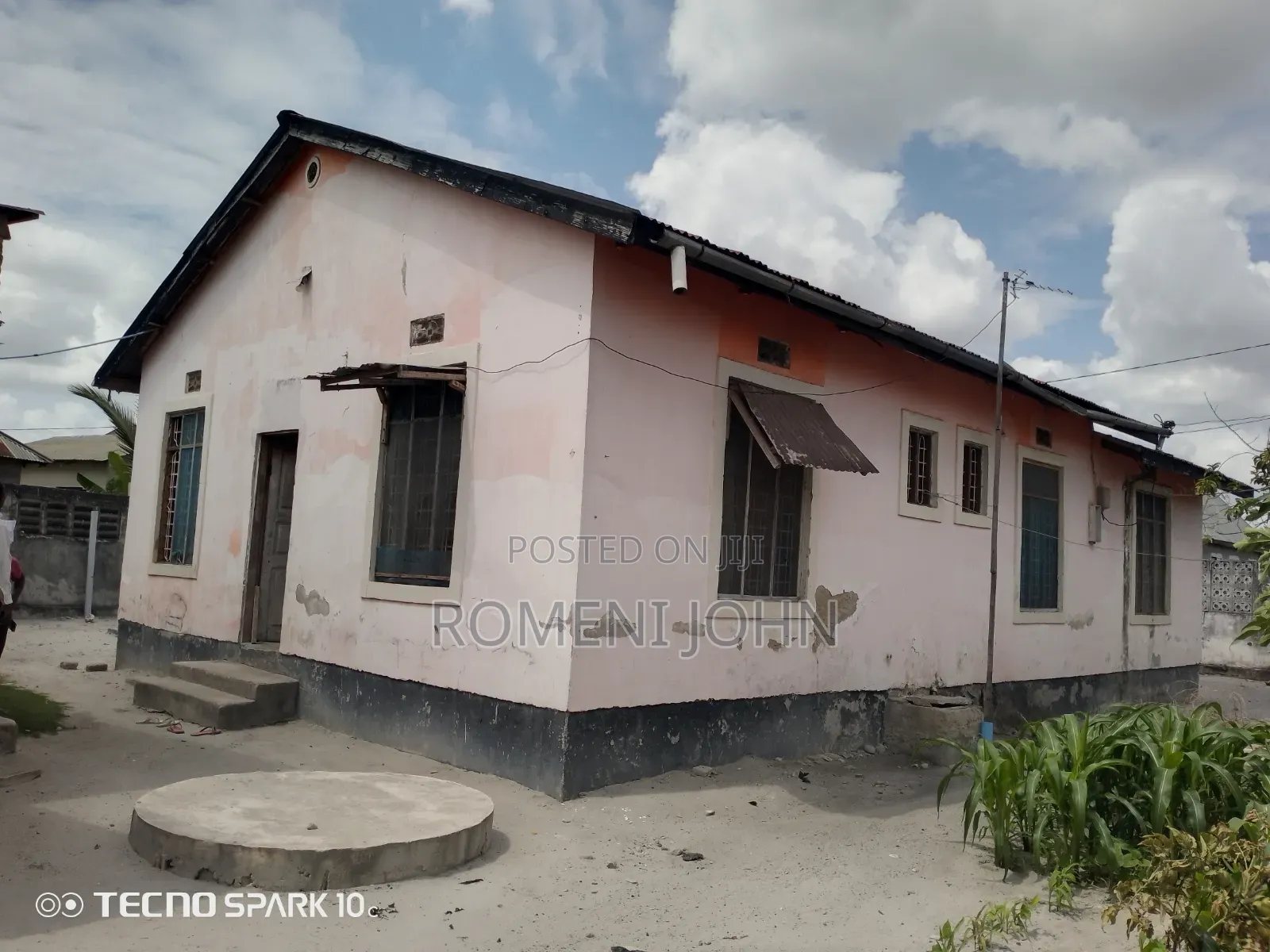 7bdrm House in Tanzania, Ukonga for sale