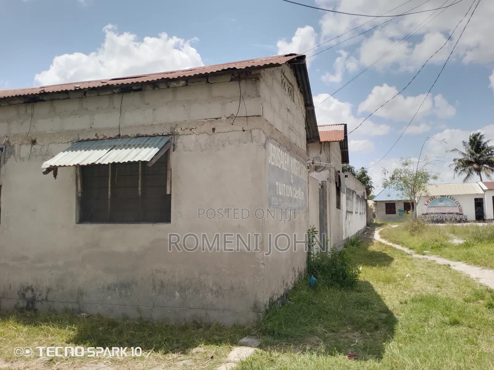 8bdrm Apartment in Tanzania, Ukonga for sale