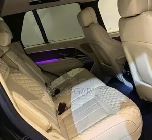 Land Rover Range Rover Vogue 2024 Black