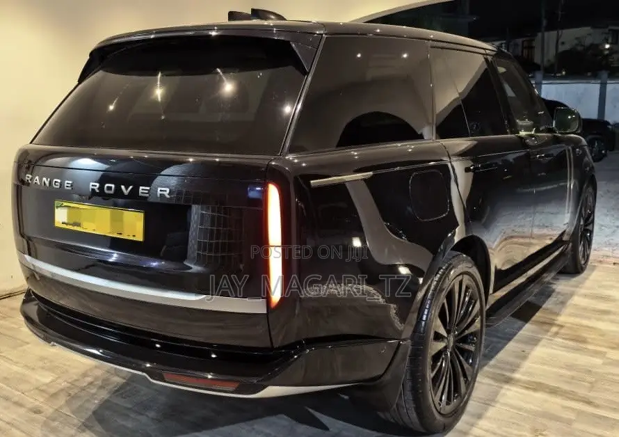 Land Rover Range Rover Vogue 2024 Black