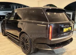 Land Rover Range Rover Vogue 2024 Black