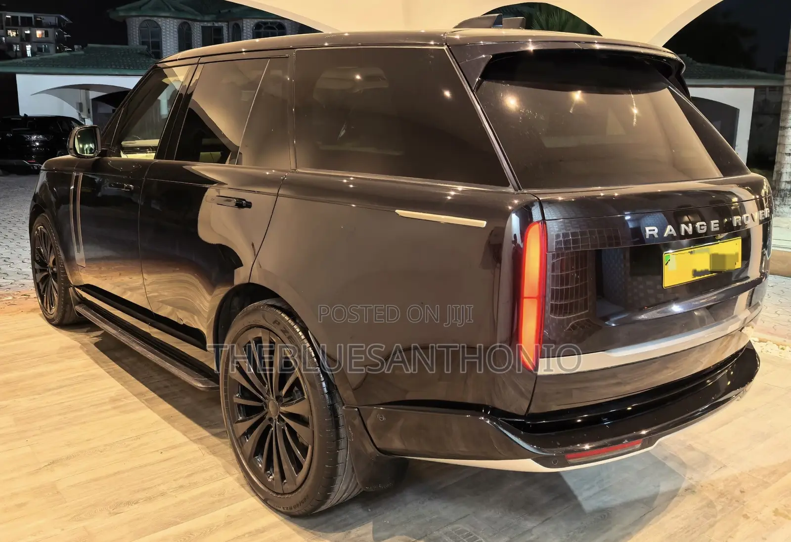 Land Rover Range Rover Vogue 2024 Black
