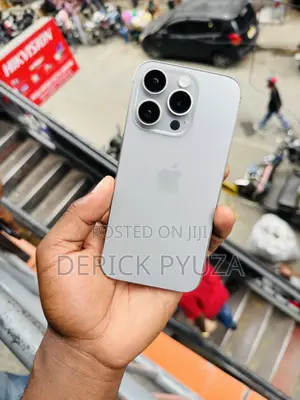 Apple iPhone 15 Pro 128 GB Bronze