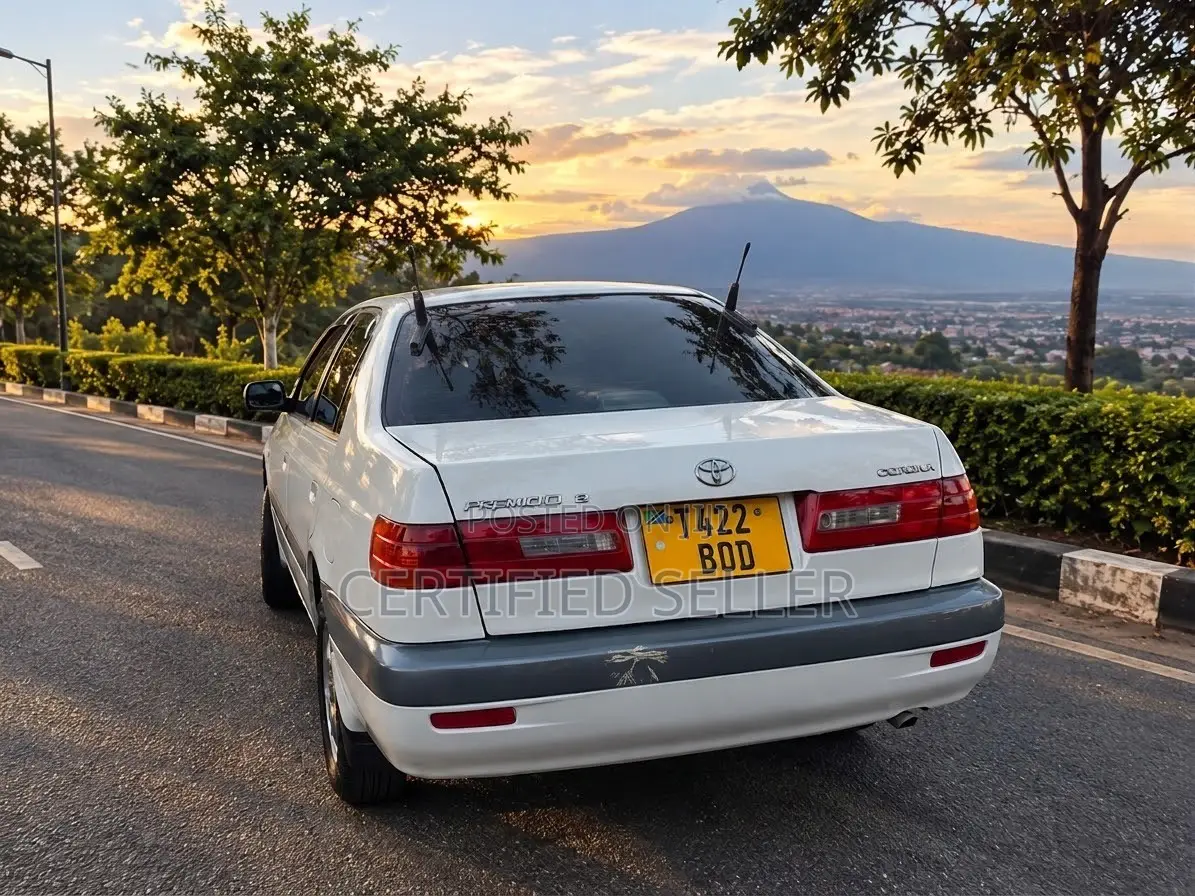 Toyota Corona Premio 2000 White