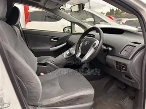 Toyota Prius 2009 White