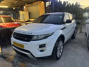 Land Rover Range Rover Evoque Dynamic 2dr SUV AWD (2.0L 4cyl Turbo 9A)